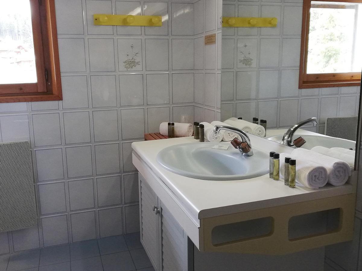 Le Taconet Otel Le Praz de Lys Oda fotoğraf