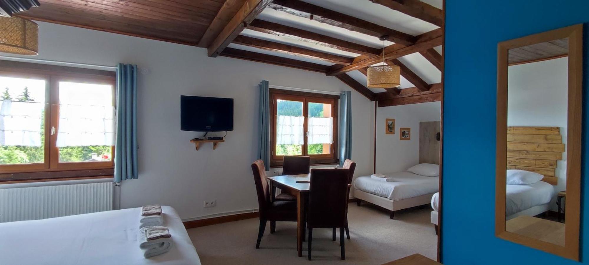 Le Taconet Otel Le Praz de Lys Oda fotoğraf